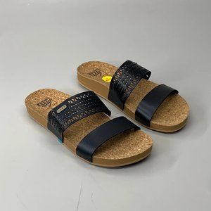 Cushion Vista Perf Vegan Leather Sandals